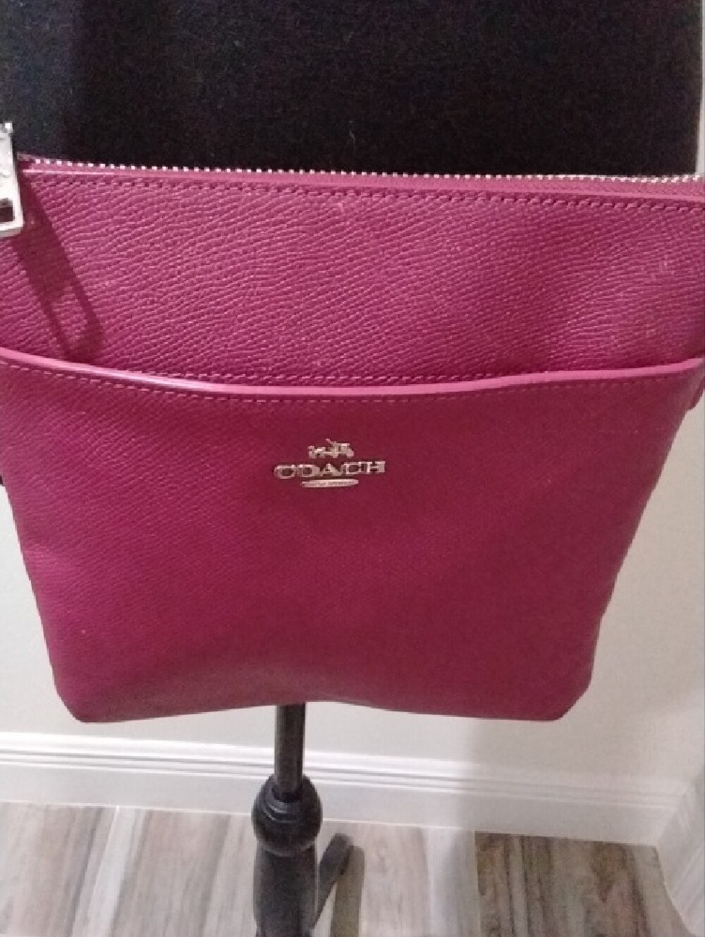 Coach Pebble Leather Crossbody Bag in Berry Pink - Picture 4 of 10